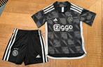 Ajax voetbal tenue 2-3j, Ophalen of Verzenden, Zo goed als nieuw, Jongen of Meisje, Sport- of Zwemkleding