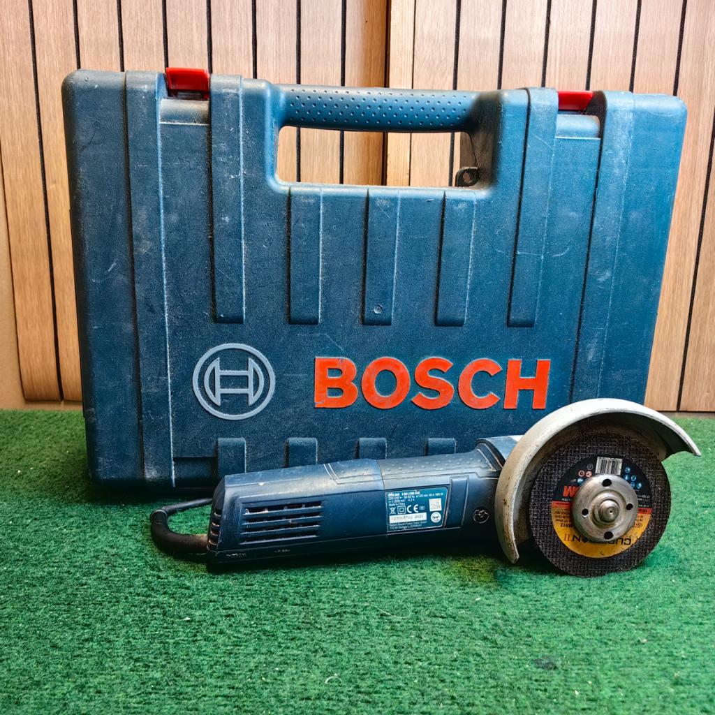 Bosch GWS 880 - In Nette Staat, Bosch, Zo goed als nieuw, Support@bosch.com, Robert Bosch GmbH
Robert-Bosch-Platz 1
70839 Gerlingen-Schillerhöhe
Germany