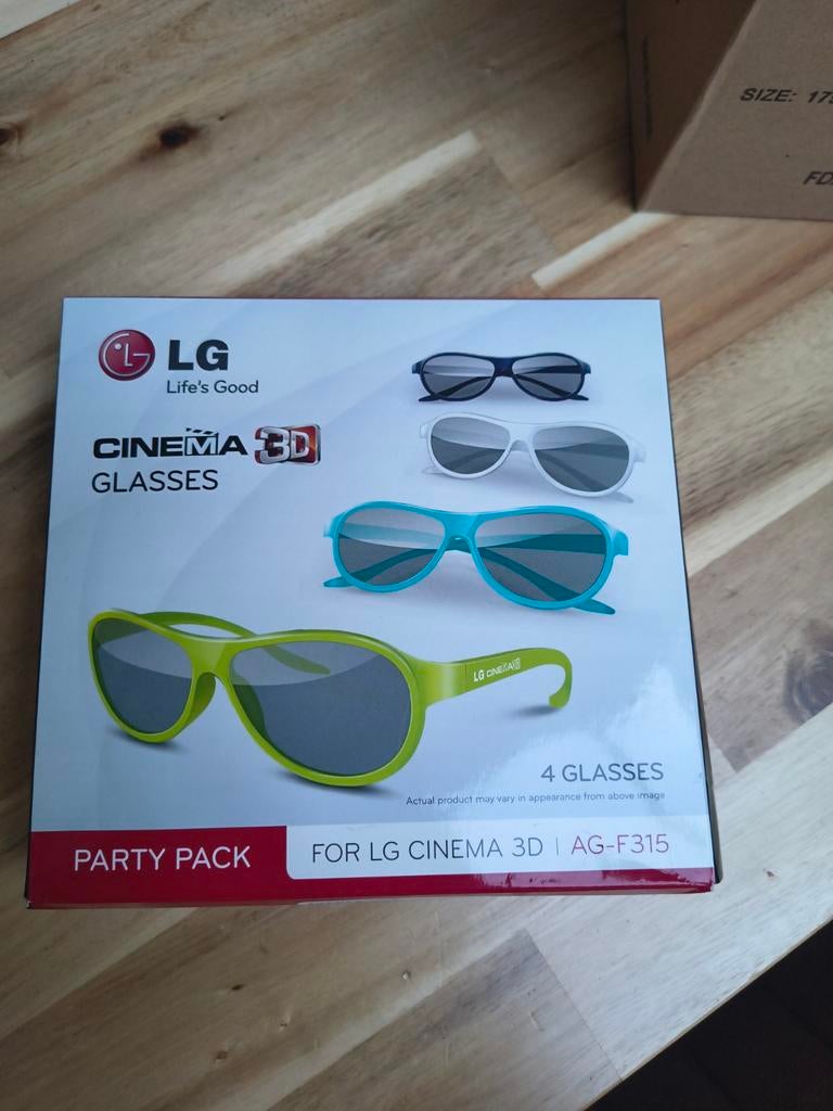 LG Cinema 3D Brillen Party Pack AG-F315 (4 stuks), Ophalen of Verzenden, Nieuw