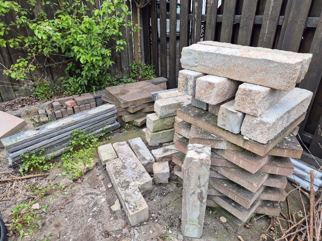 Tegels, stapelblokken en afdekrand, Tuin en Terras, Ophalen, Gebruikt, Beton, Overige typen