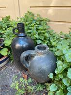 Twee zwarte kannen. Een van steen, 1 van glas., Tuin en Terras, Tuinvazen, Ophalen, Zo goed als nieuw