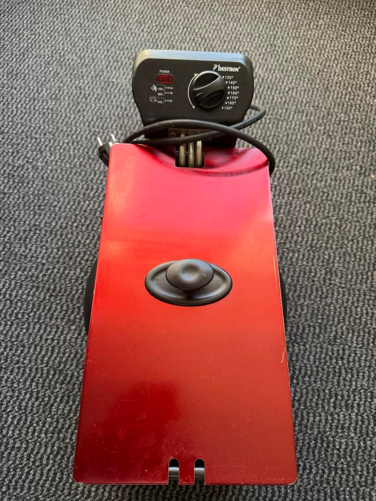 Bestron Frituurpan AF357R - Compact en Krachtig, Witgoed en Apparatuur, Frituurpannen, 2 tot 3 liter, Ophalen, Gebruikt, Uitneembare binnenpan