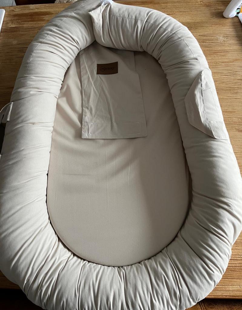 Baby cocoon / babynestje uit rookvrij gezin, Ophalen of Verzenden, Zo goed als nieuw, Overige typen