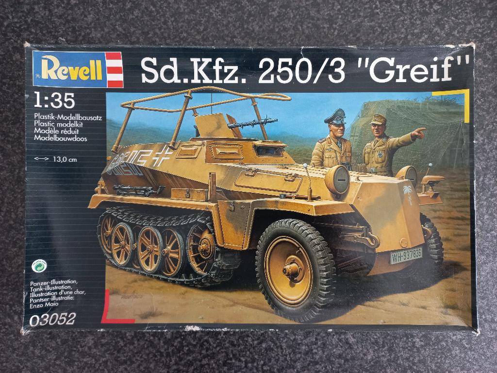 Sd.Kfz. 250/3 "Greif" - 1/35 Revell, Tank, Ophalen of Verzenden, Zo goed als nieuw, 1:32 tot 1:50