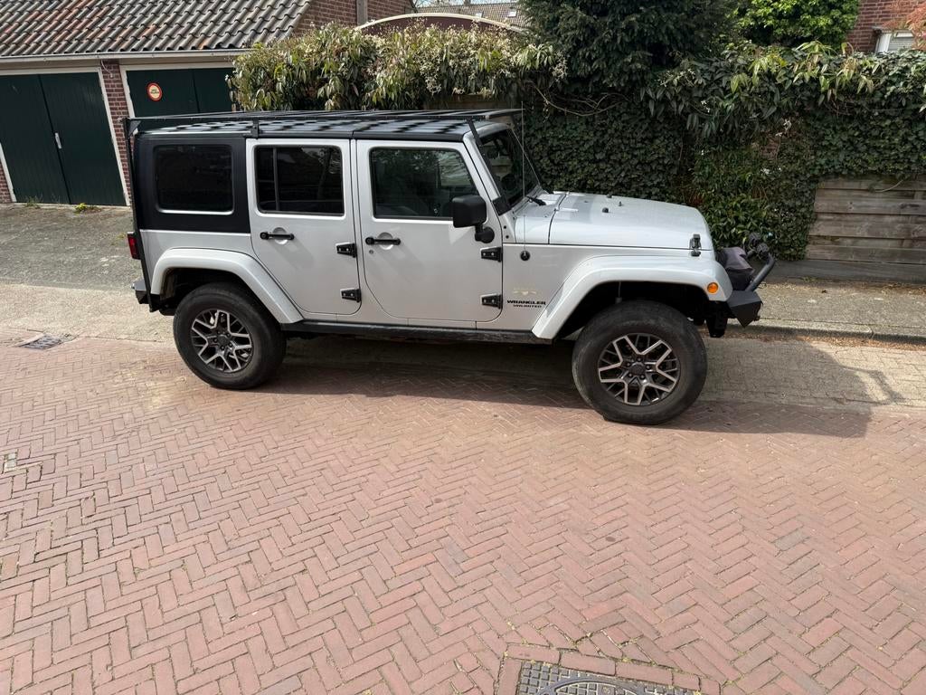 Jeep wrangler JKU sahara cabrio hardtop, Stof, 120 €/maand, Particulier, Wrangler