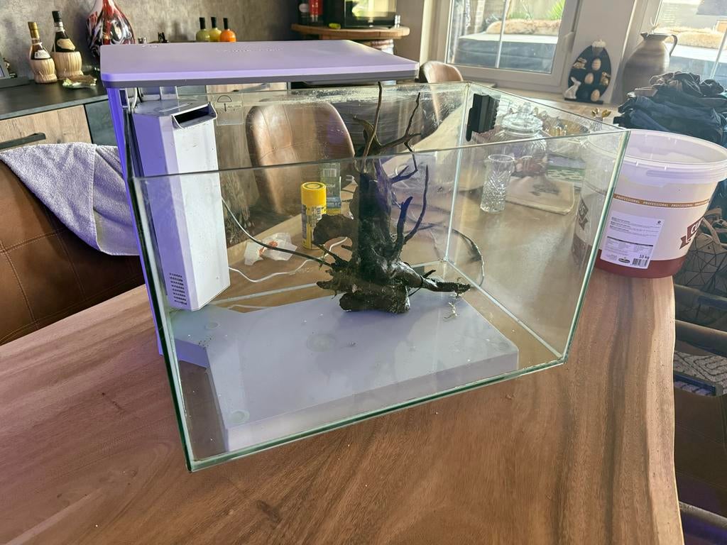 SuperFish Quadro 70 Pro, Dieren en Toebehoren, Vissen | Aquaria en Toebehoren, Ophalen, Zo goed als nieuw, Leeg aquarium
