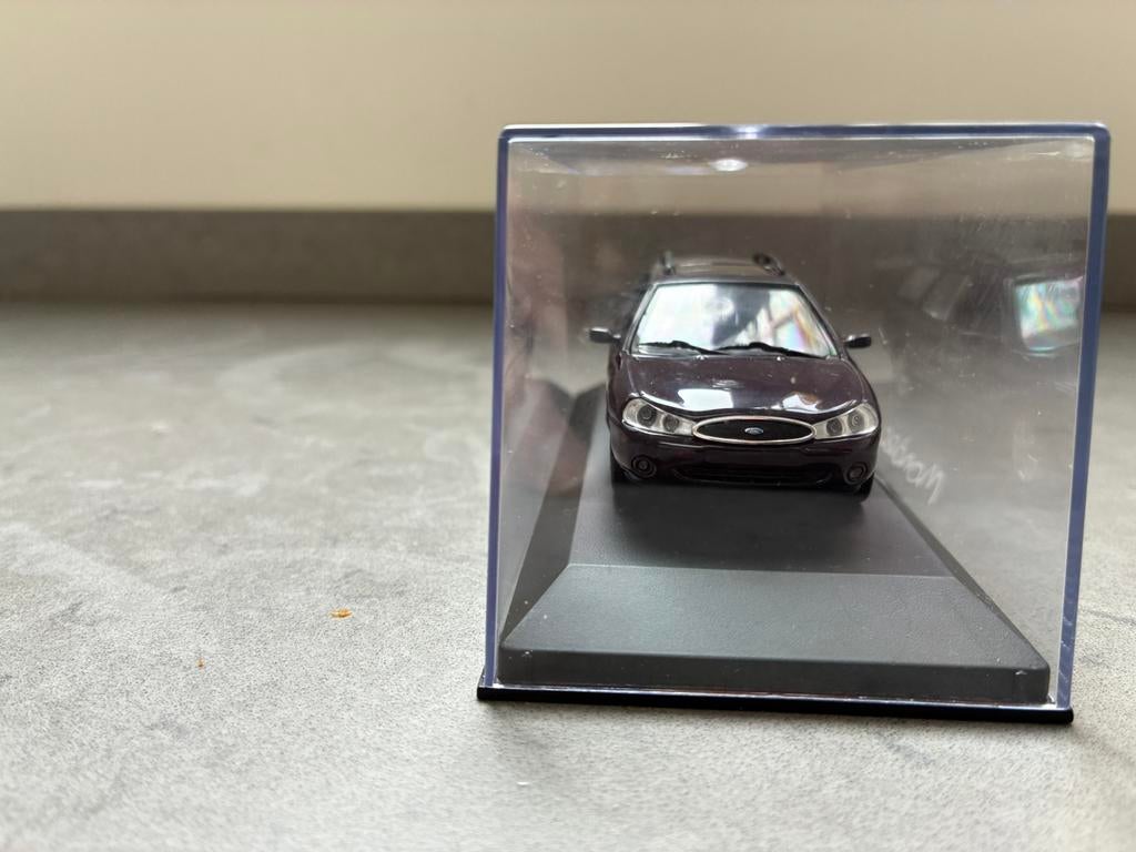 Ford Mondeo MK 2 station, Ophalen of Verzenden, Zo goed als nieuw, Auto, MiniChamps