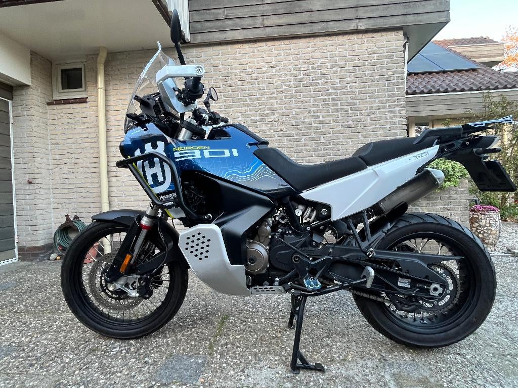 Husqvarna Norden 901 Expedition Explorer, 2 cilinders, Handvatverwarming, 890 cc, Motorrijbewijs A