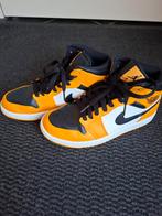 Nike Jordan Taxi  maat 40  Zo goed als nieuw, Ophalen of Verzenden, Zo goed als nieuw, Overige kleuren