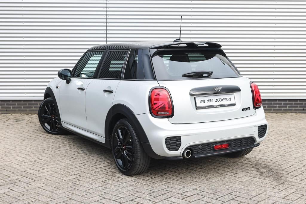 MINI Hatchback Cooper JCW Automaat / JCW Sportstoelen / LED, Auto's, Mini, 12 maanden, 136 pk, Gebruikt, Wit