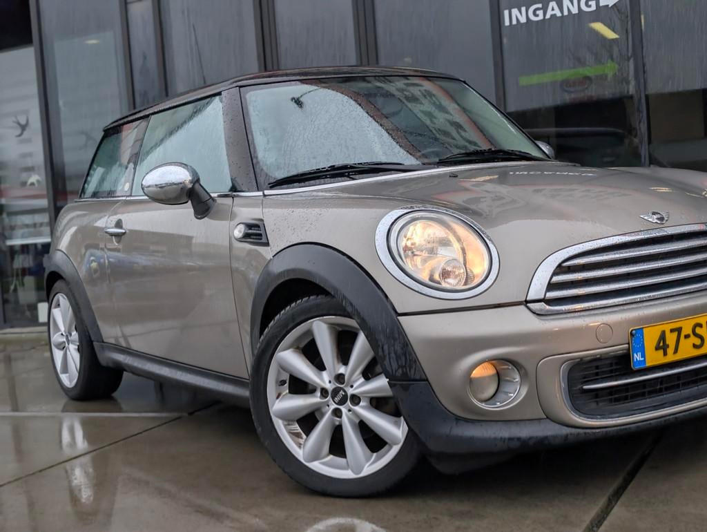 Mini Mini 1.6 Cooper 10 Years II - Airco - NIEUWE APK + BEUR, Auto's, Mini, Voorwielaandrijving, Euro 5, Zwart, 4 cilinders