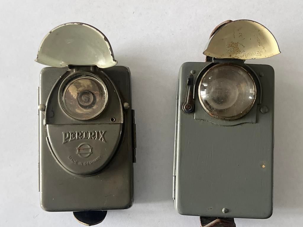 Vintage Pertrix Zaklampen (2 stuks) - Made in Germany, Ophalen of Verzenden, Overige soorten, Overige typen