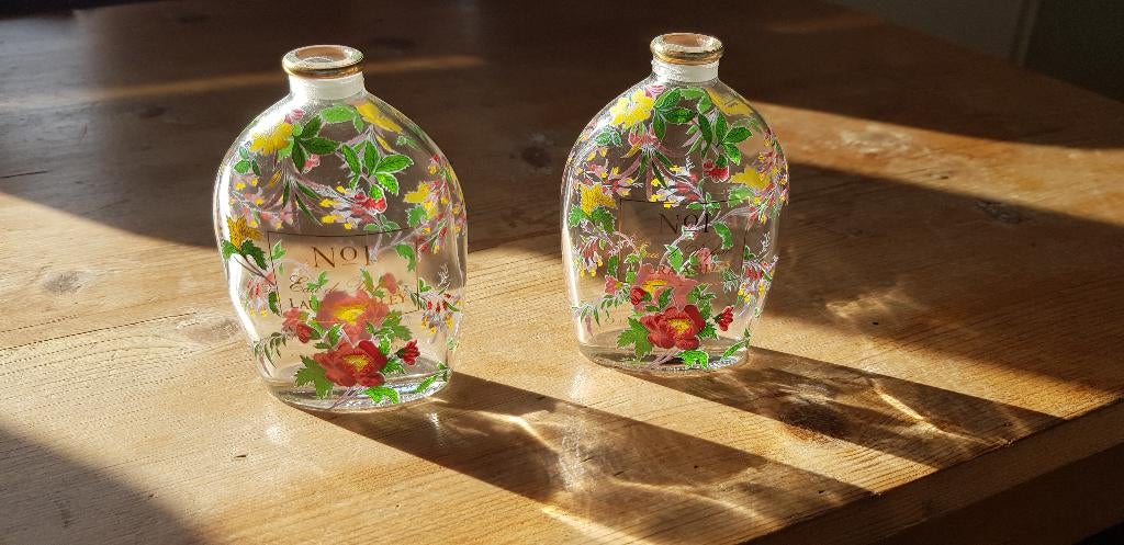 Twee vintage glazen flesjes 1980., Ophalen of Verzenden