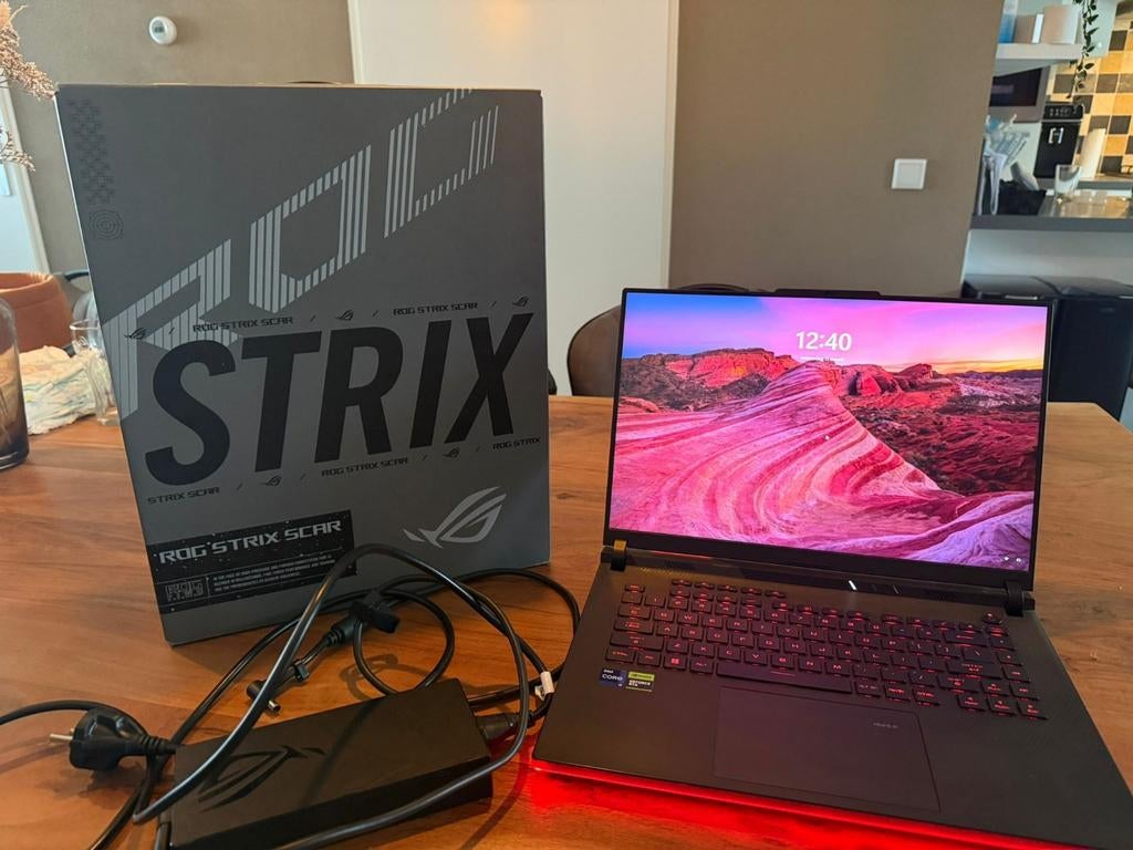 Te Koop: ASUS ROG Strix SCAR 16 Gaming Laptop – Topstaat, Computers en Software, Windows Laptops, Ophalen of Verzenden, Zo goed als nieuw