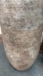 2 hoge bloempotten - Zo goed als nieuw, Tuin en Terras, Bloembakken en Plantenbakken, Overige materialen, Minder dan 60 cm, Rond