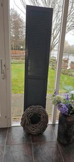 Decoratieve Luik met Krans - Sfeervolle Woondecoratie, Ophalen