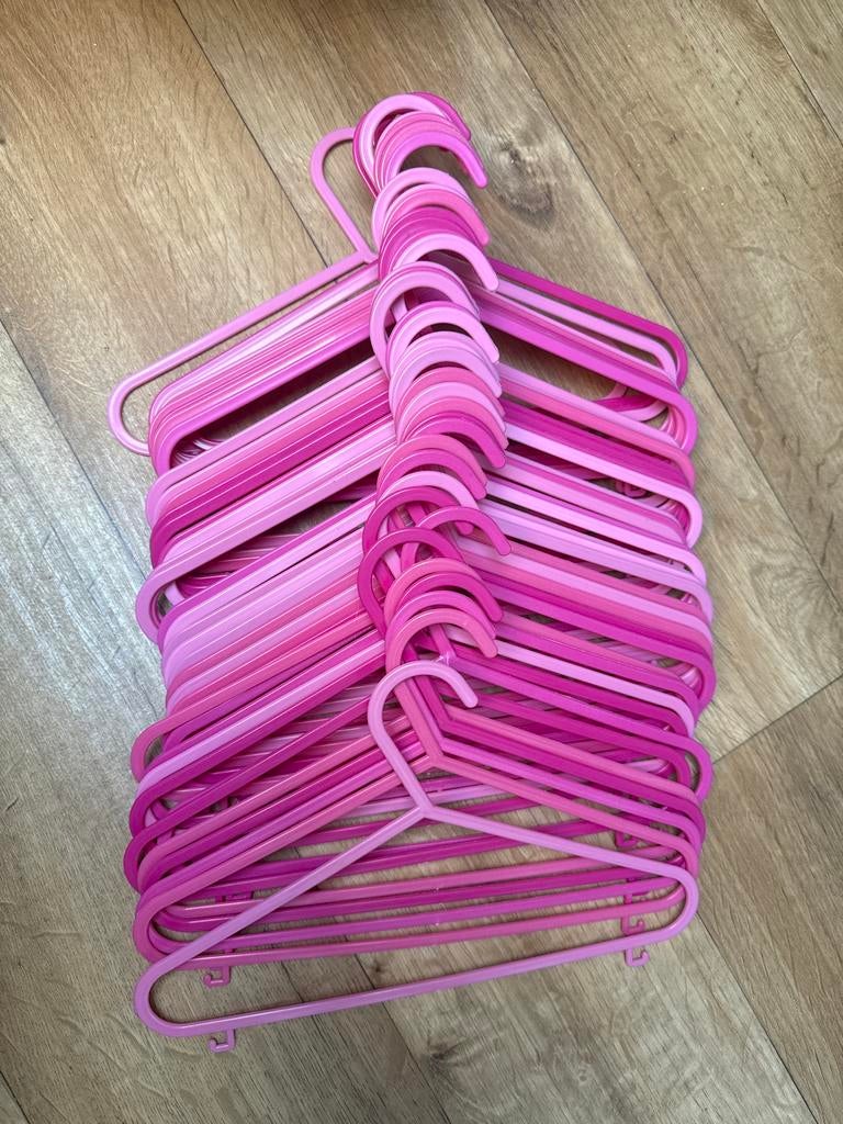 41 Roze Baby/Kinder Kapstokken - Ideaal voor Kledingkast, Ophalen of Verzenden, Gebruikt