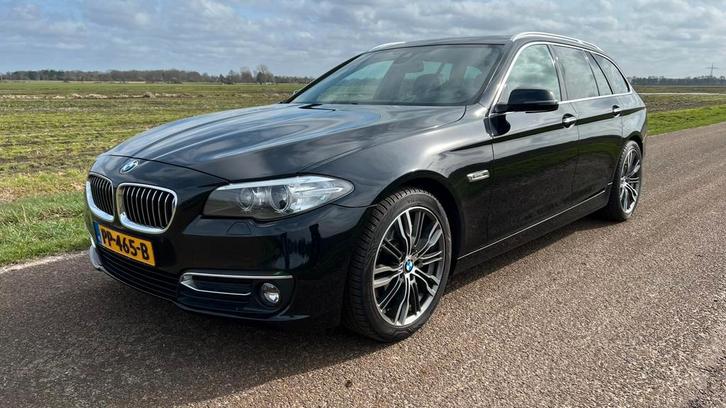 BMW 5-Serie 3.0 530D Touring AUT 2015 Zwart, Auto's, BMW, Particulier, 5-Serie, Diesel, Euro 6, D, Stationwagon, Automaat, Geïmporteerd