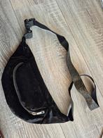 Zwarte fluwelen heuptas / fanny pack, Ophalen of Verzenden, Gebruikt, Zwart, Overige merken