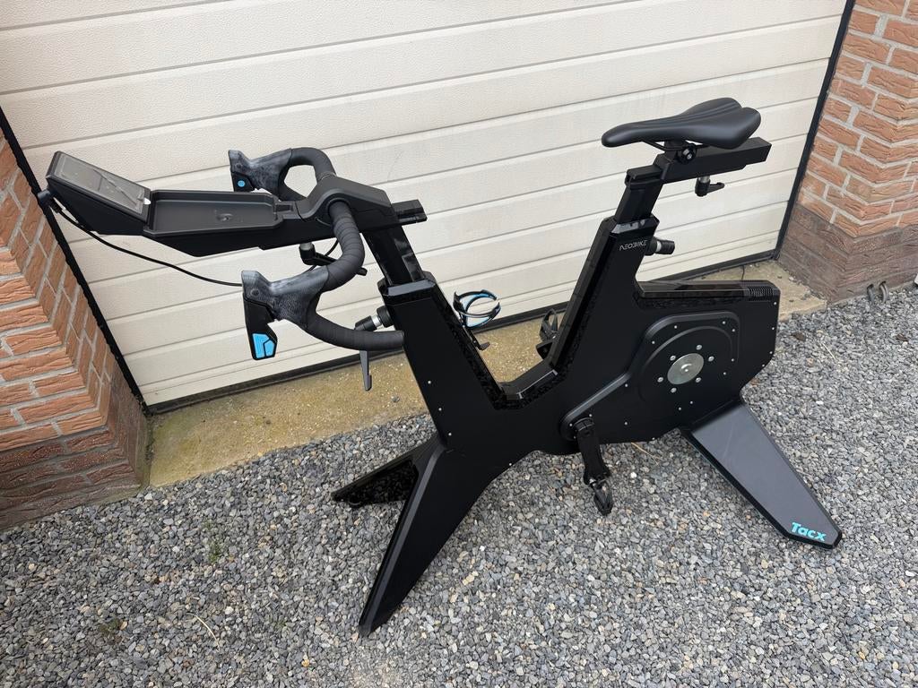 Tacx Neo Bike, Ophalen, Zo goed als nieuw, Benen, Overige typen