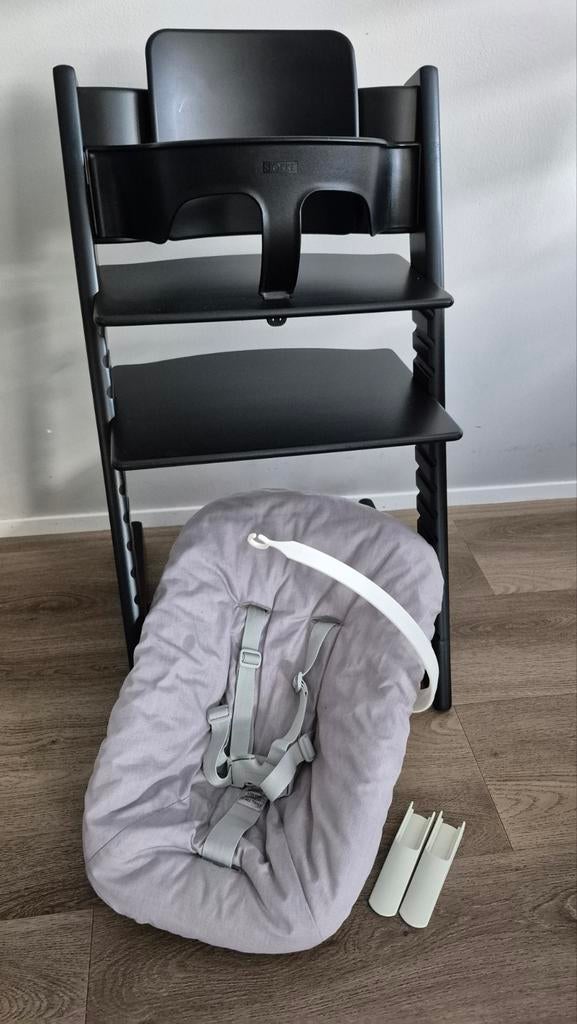 Complete Stokke Tripp Trapp set, Kinderen en Baby's, Kinderstoelen, Ophalen of Verzenden, Zo goed als nieuw, Meegroeistoel