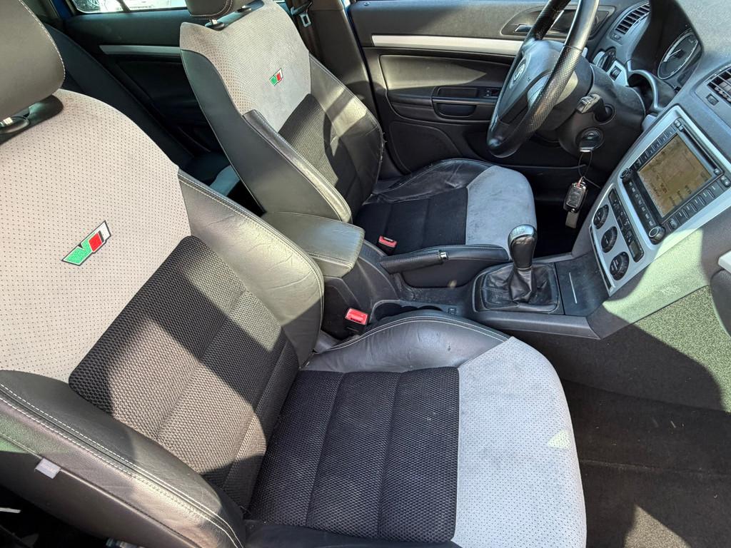 Skoda Octavia Combi 2.0 TDI RS EXPORT, Auto's, Skoda, Voorwielaandrijving, Gebruikt, 4 cilinders, Blauw
