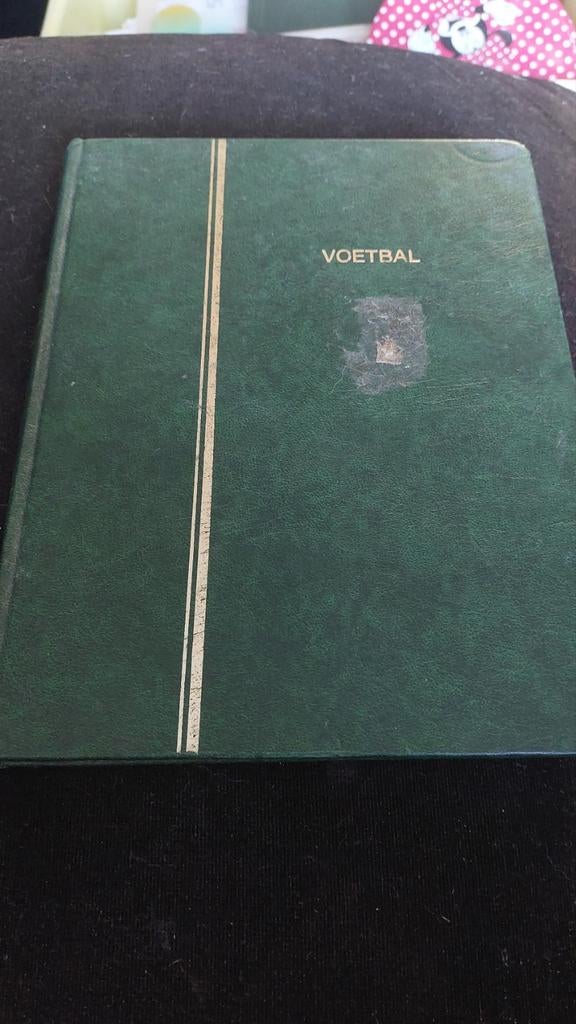 Voetbal postzegels, Postzegels en Munten, Postzegels | Volle albums en Verzamelingen, Ophalen of Verzenden, Nederland