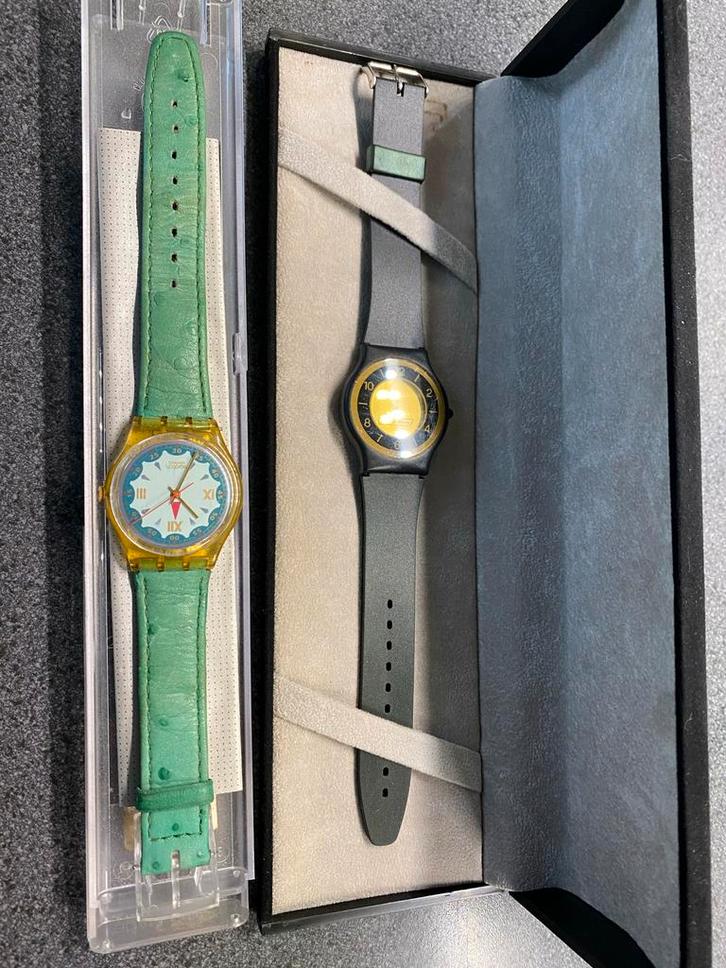 Vintage Swatch horloges - 2 stuks, Sieraden, Tassen en Uiterlijk, Horloges | Heren, Gebruikt, Polshorloge, Swatch, Kunststof, Leer