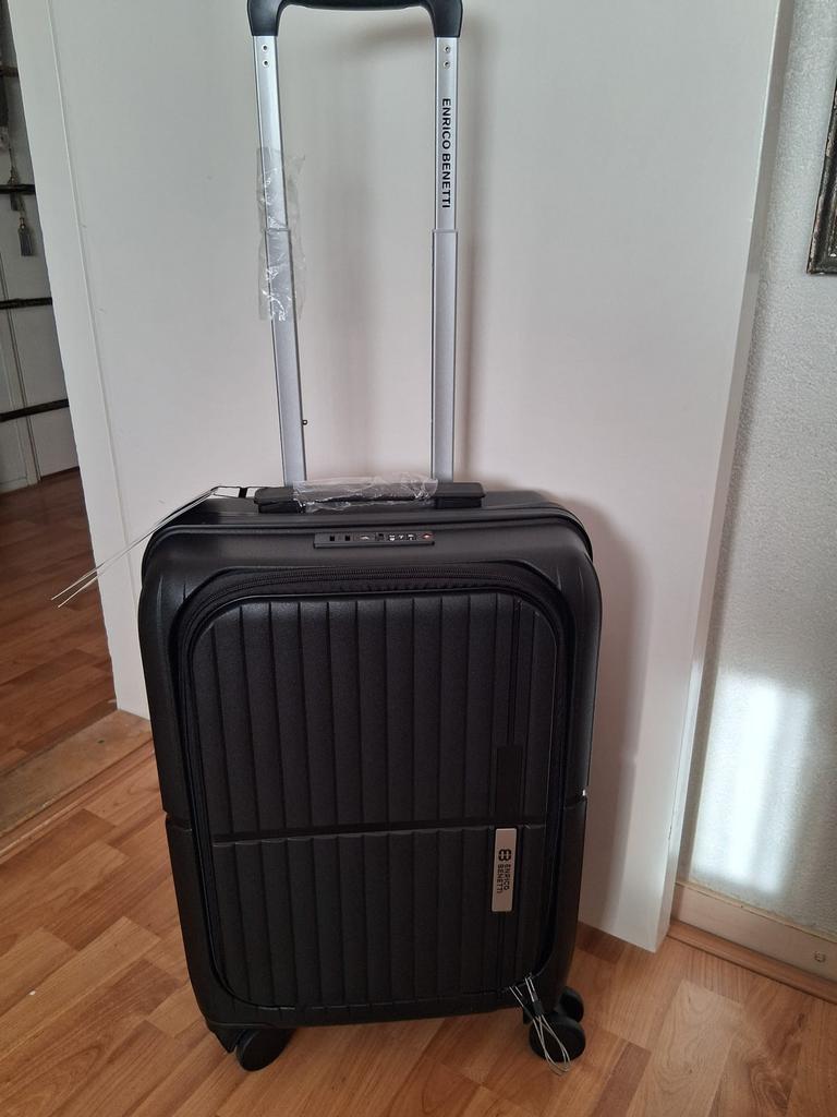 Mooie nieuwe rolkoffer zwart, Sieraden, Tassen en Uiterlijk, Koffers, Wieltjes, 50 tot 60 cm, Hard kunststof, Verzenden