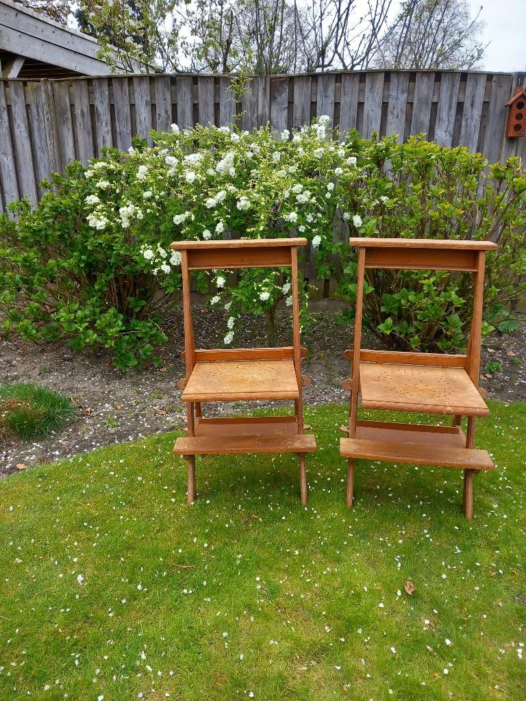 Kerkstoelen, Ophalen