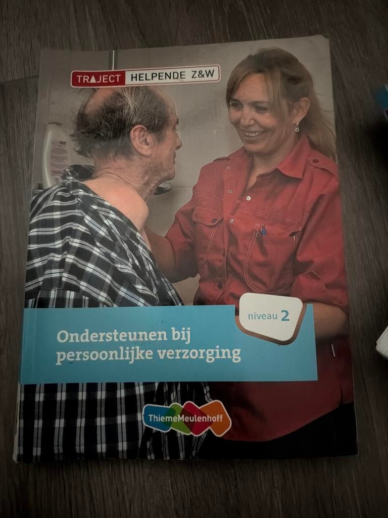 TRAJECT Helpende Z&W Niveau 2: Ondersteunen bij persoonlijke, Ophalen of Verzenden, Gamma, Zo goed als nieuw, MBO