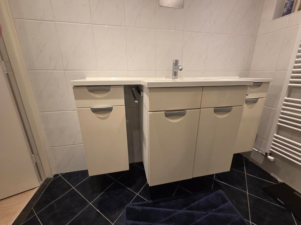 Badkamermeubel incl wastafel en kraan, Ophalen, Gebruikt, 100 tot 150 cm, Minder dan 100 cm