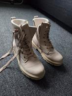 Laars maat 33 ( van haren), Ophalen, Laarzen