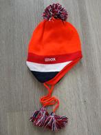 Unox Muts met Pompon en Kwastjes - Oranje/Rood/Wit/Blauw, Unox, Ophalen of Verzenden, Zo goed als nieuw, Muts