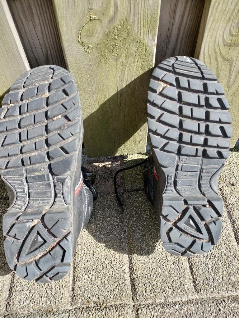 werkschoen, Doe-het-zelf en Verbouw, Veiligheidskleding, Ophalen, Zo goed als nieuw