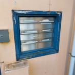 Brievenbus 6 adressen, Ophalen, Hout, 75 tot 150 cm, Raamkozijn