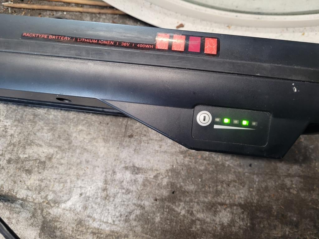 Bosch classic accu
Laat niet meer op
Knipperen 2, Ophalen of Verzenden