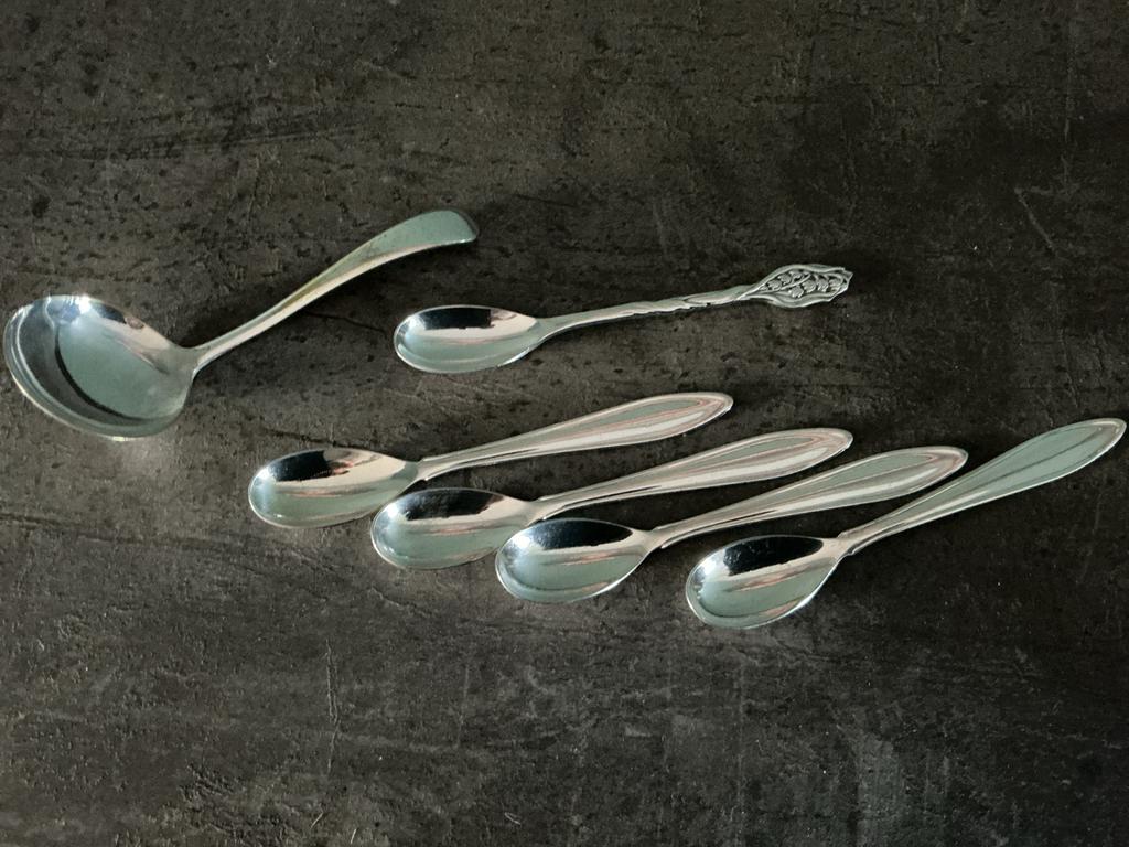 Vintage Zilveren Lepels en Sauslepel - Gero & Silver Plated, Antiek en Kunst, Antiek | Bestek, Ophalen of Verzenden