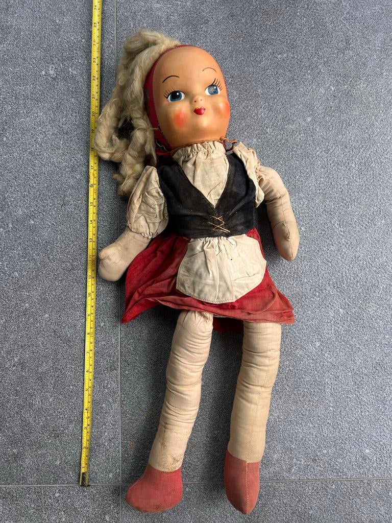 Vintage Pop met Klederdracht - Charmant en Uniek, Ophalen, Gebruikt, Overige typen