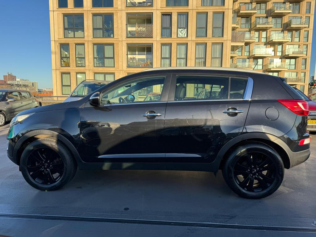 Kia Sportage 2.0 Super Pack Leer/Clima/Cruise/Camera/StoelVe, Auto's, Kia, Gebruikt, 4 cilinders, Handgeschakeld, SUV of Terreinwagen