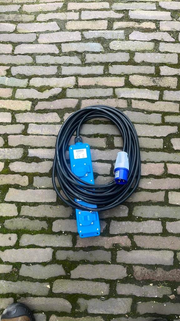 Verlengkabel camping, Ophalen, Zo goed als nieuw