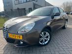 Alfa Romeo Giulietta 1.4 Turbo 2014 Automaat Cruise Navi, Auto's, Stof, 1280 kg, 4 cilinders, Bruin