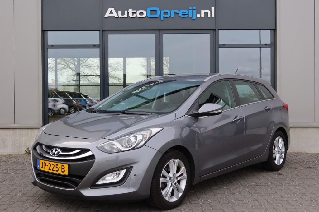 Hyundai I30 1.6 GDI i-Vision Wagon 135pk Clima, NAVI, Camera, Auto's, Hyundai, Bedrijf, i30, ABS, Airbags, Bluetooth, Boordcomputer