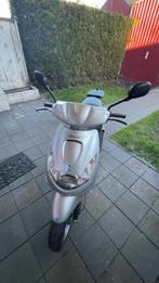 vivacity snor, Fietsen en Brommers, Ophalen, Maximaal 45 km/u, Zo goed als nieuw, Benzine