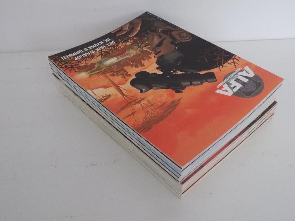Alfa ~ Complete serie 1 t/m 17 + extra 1 & 2, Boeken, Stripboeken, Complete serie of reeks, Ophalen of Verzenden, Zo goed als nieuw