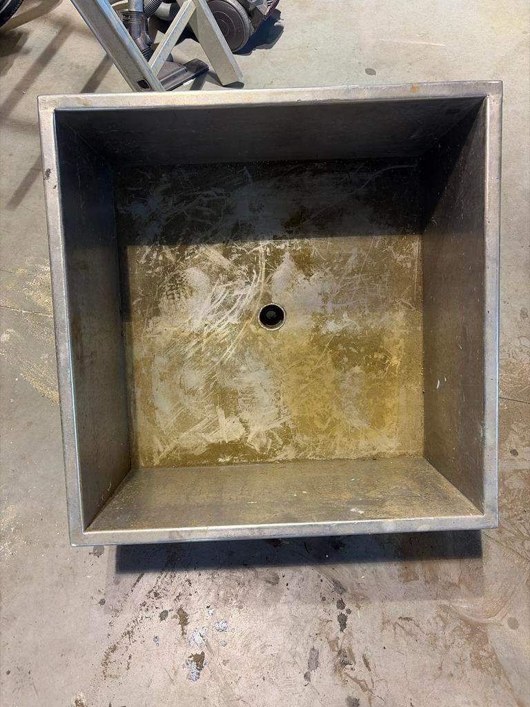 Roestvrijstalen spoelbak gootsteen, Ophalen, Gebruikt