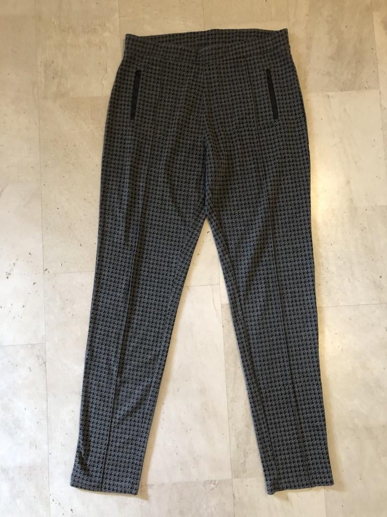 V) AA9 LIV grijze winter broek maat L, Kleding | Dames, Maat 38/40 (M), Verzenden, Zo goed als nieuw, LIV