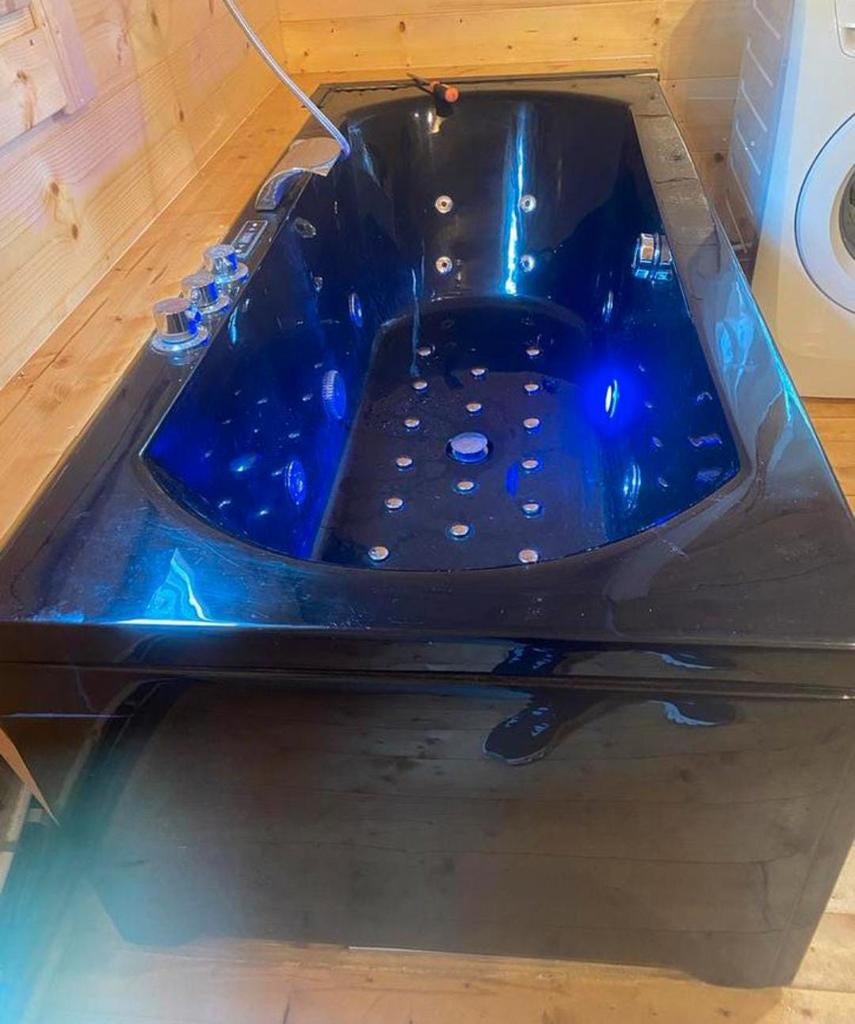 Zgan Spatec whirlpool (binnen), jacuzzi, bubbelbad 180x80, Ophalen, Zo goed als nieuw, Vast