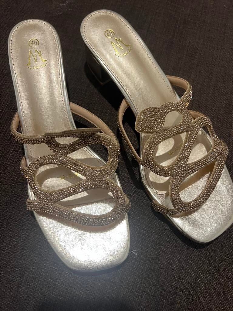 Sandalen 40, Kleding | Dames, Schoenen, Ophalen of Verzenden, Nieuw, Sandalen of Muiltjes