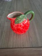 Nieuw vaas & schenkkan Aardbei, Huis en Inrichting, Woonaccessoires | Vazen, Overige kleuren, Nieuw, Ophalen of Verzenden, Glas